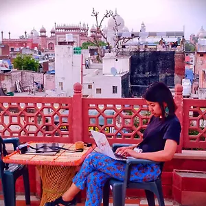 Affittacamere India Walking Distance From Taj Mahal-- Rooftop Taj Mahal View, Agra (Uttar Pradesh)